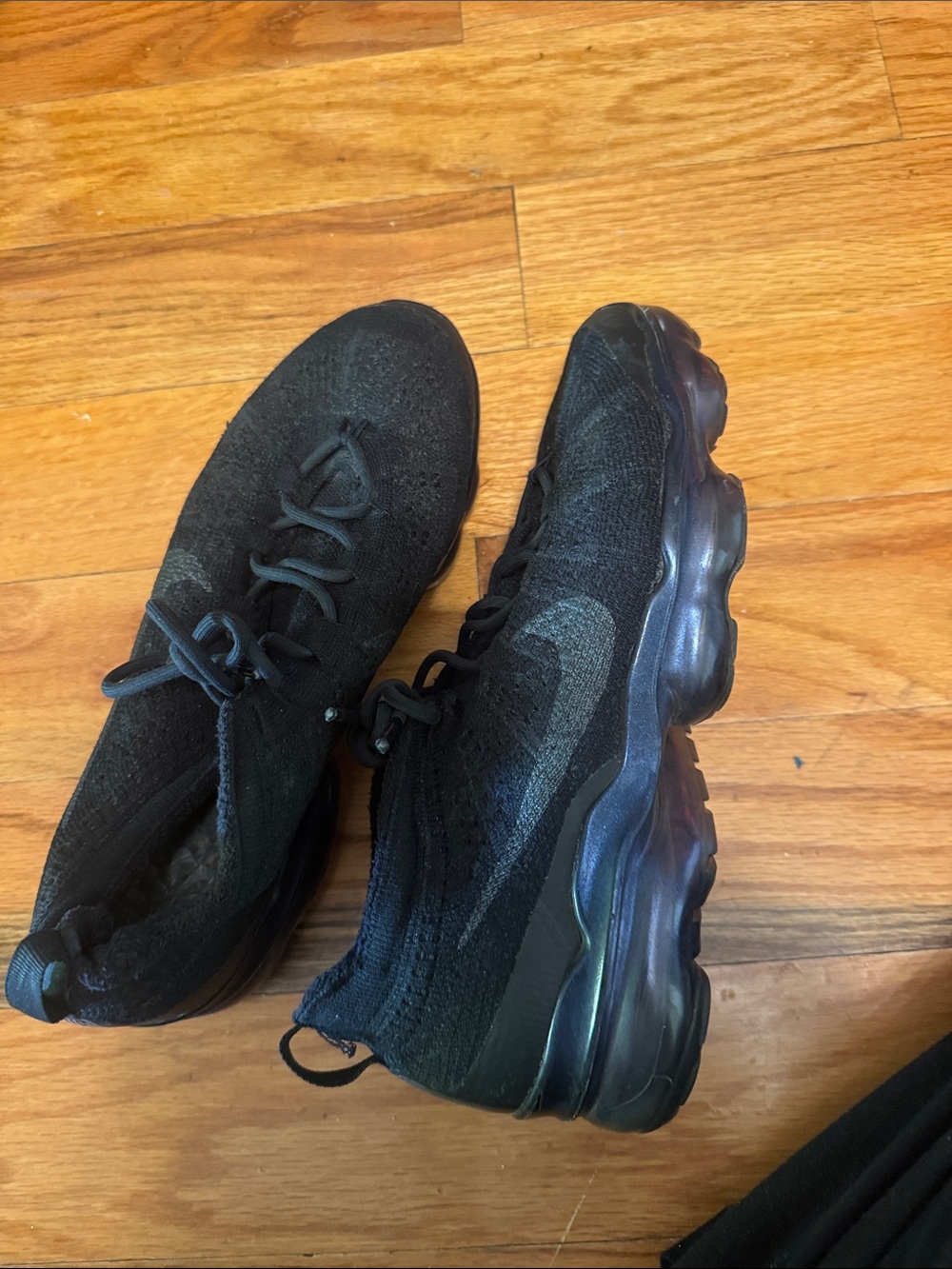 Women Black Athletic Knit Sneakers
